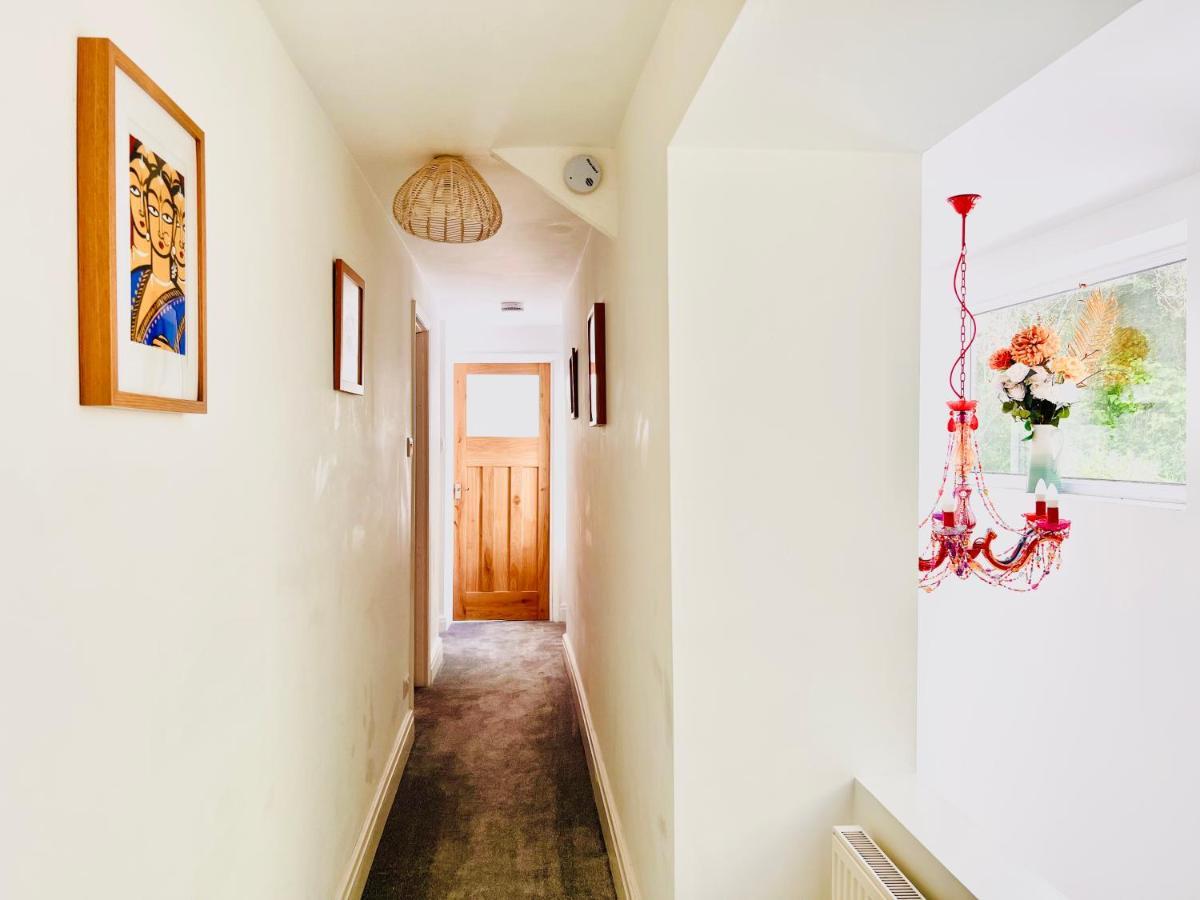 Holiday home Gordy Hall -sea Facing Welsh With Stunning Views