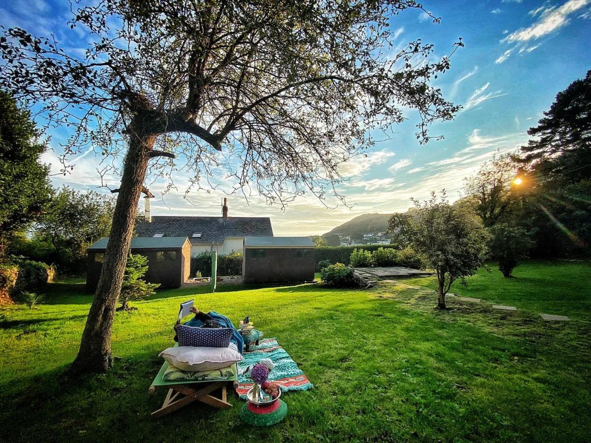 Holiday home Gordy Hall -sea Facing Welsh With Stunning Views *