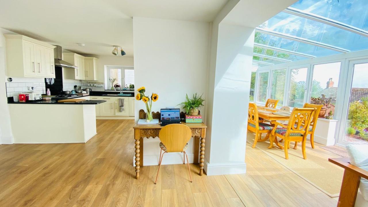 Holiday home Gordy Hall -sea Facing Welsh With Stunning Views Pendine