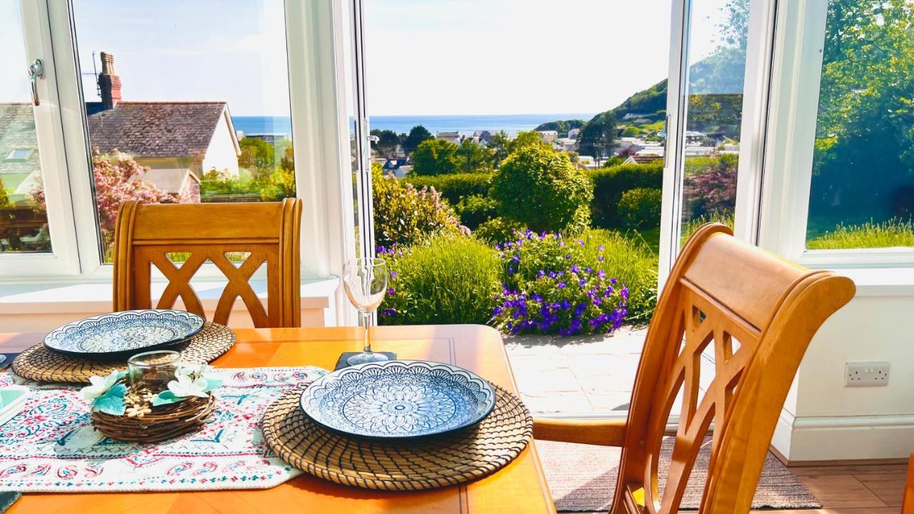 Holiday home Gordy Hall -sea Facing Welsh With Stunning Views *
