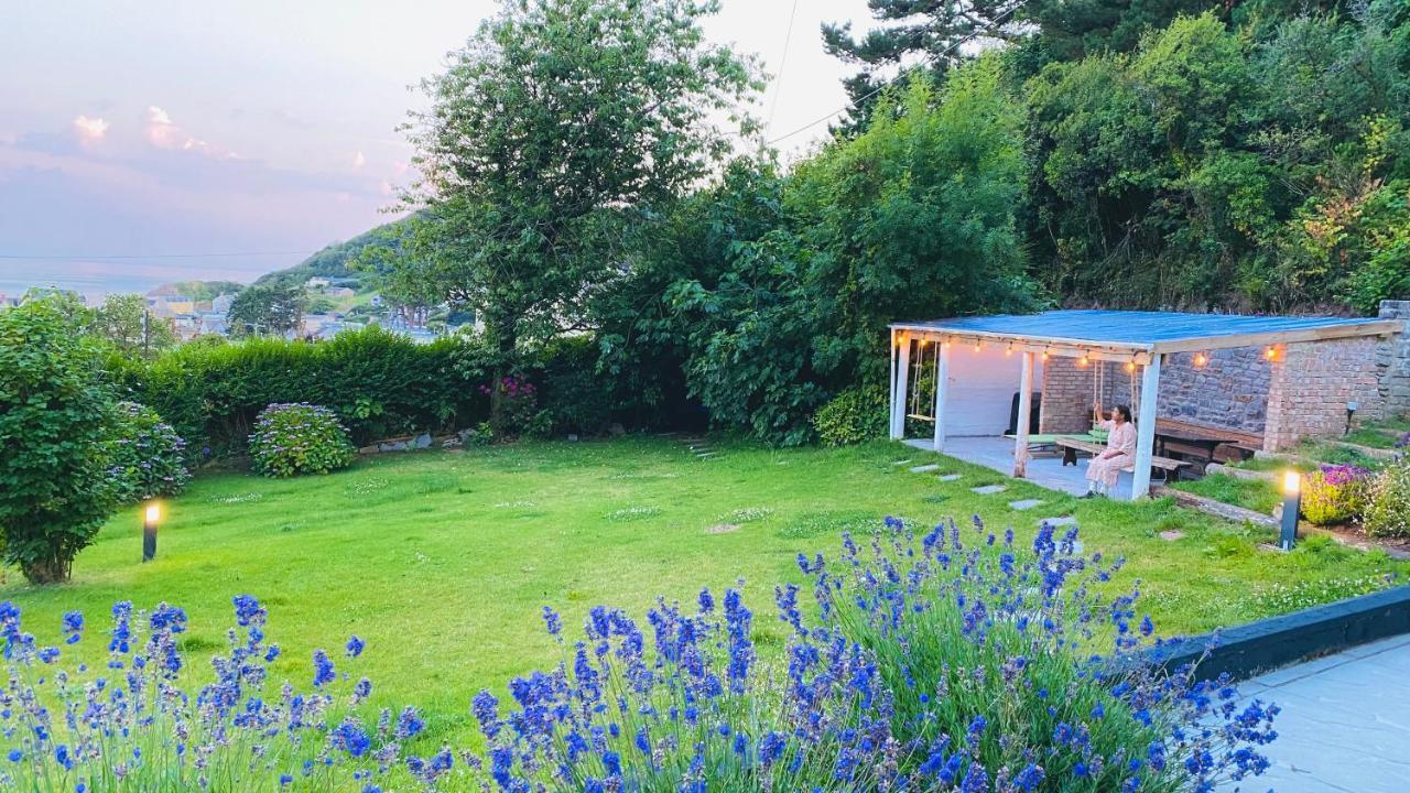Gordy Hall -sea Facing Welsh With Stunning Views