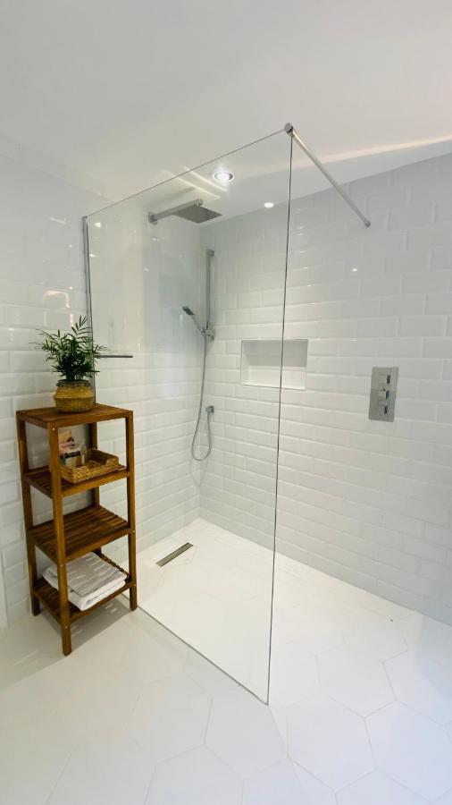 Gordy Hall -sea Facing Welsh With Stunning Views Vakantiehuis